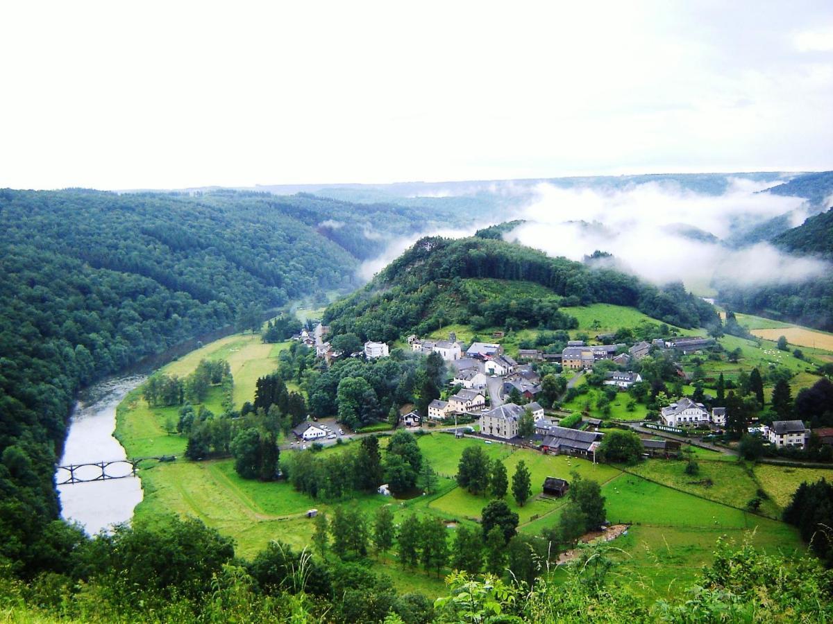 Gite De Groupe De La Semois Alle Exterior foto